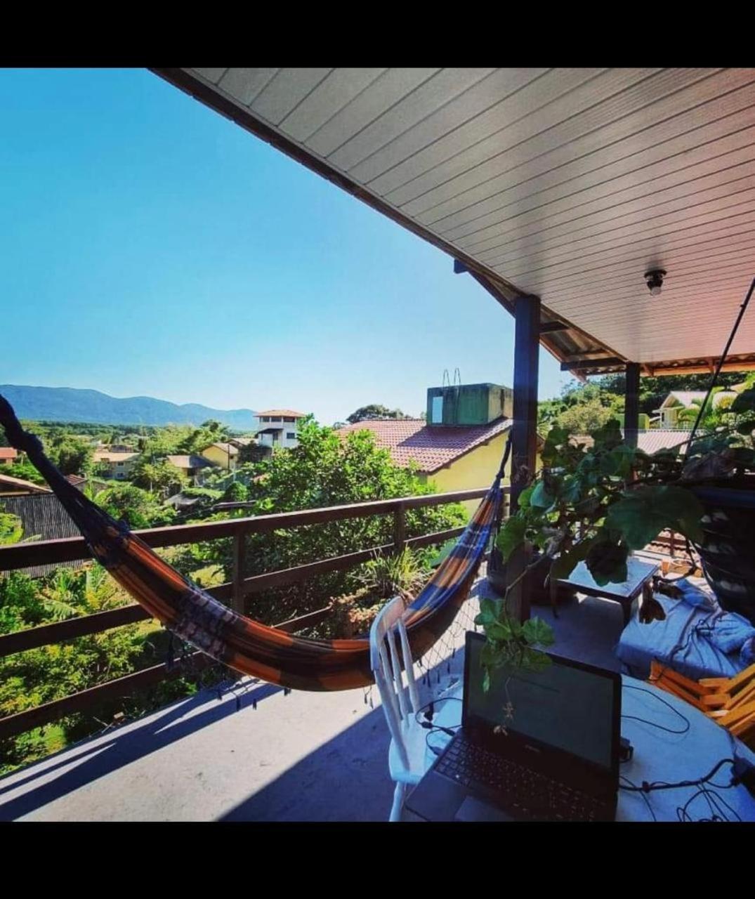 Albergue Vibe House *