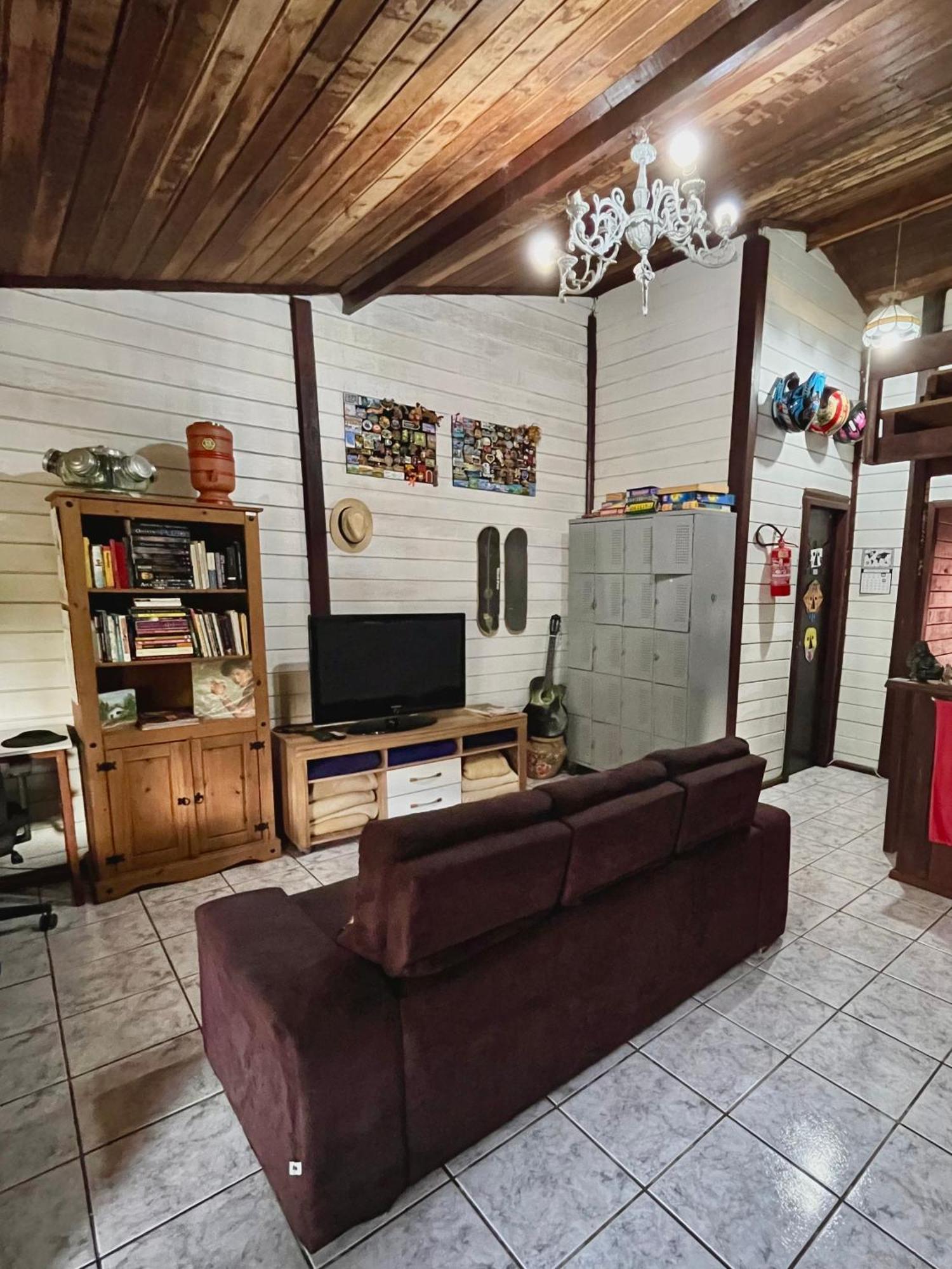 Vibe House Albergue *